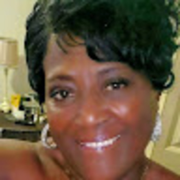 Meet the Posher Other - Meet your Posher, Diane